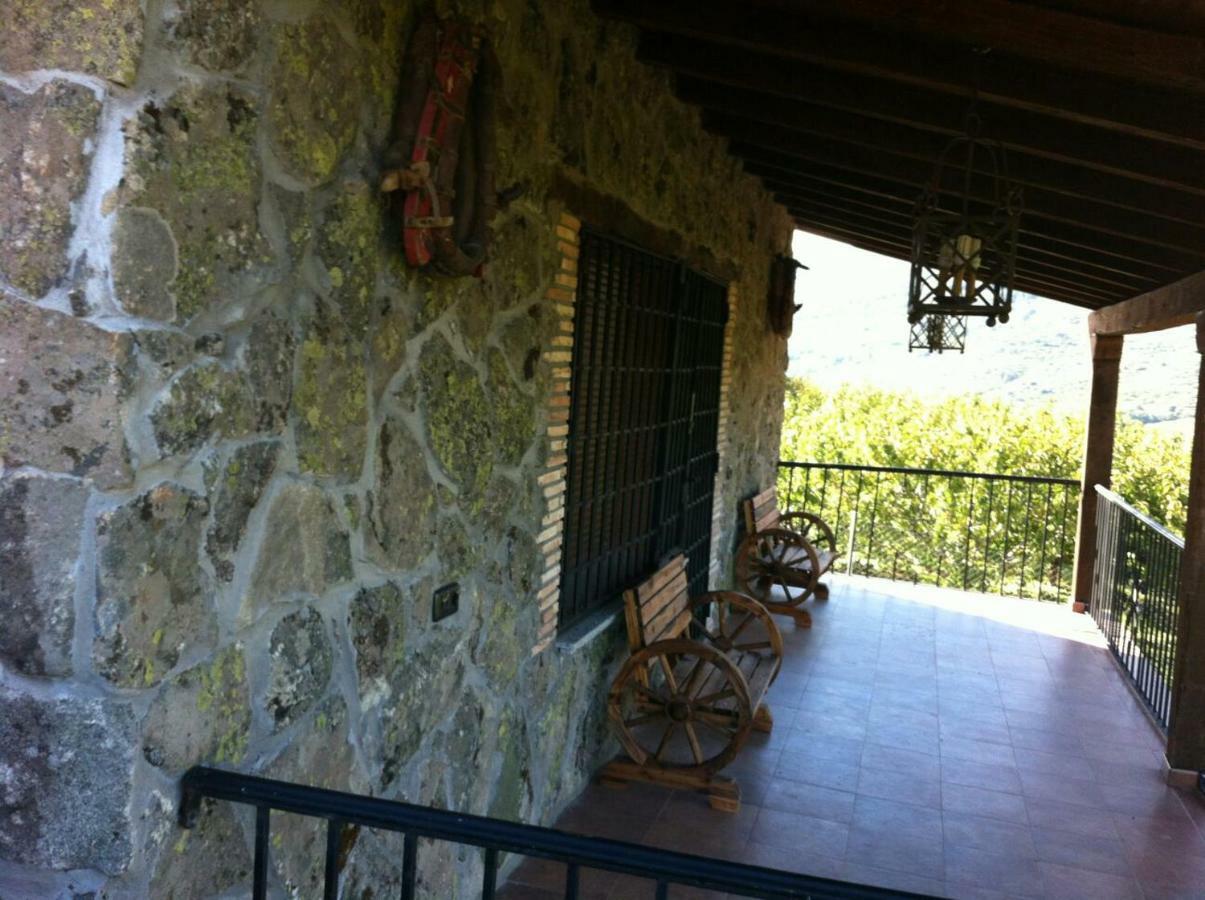Casa Rural Apartamento Las Malpicas Navaconcejo Buitenkant foto